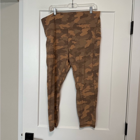 Lululemon Align High-Rise Pant with Pockets 25" Size 18 - Picture 3 of 7